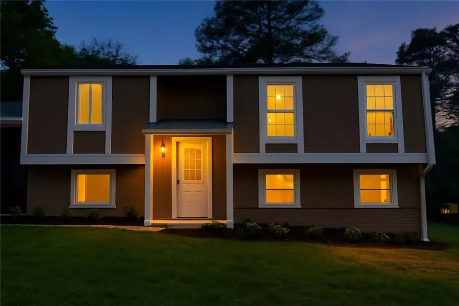4941 Isle Royal CT, Stone Mountain, GA 30088