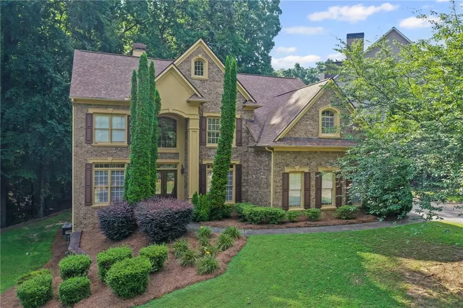 403 Glenhurst TRCE, Canton, GA 30115
