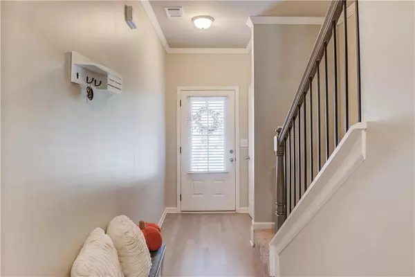 Oakwood, GA 30566,5105 Fox Den RD