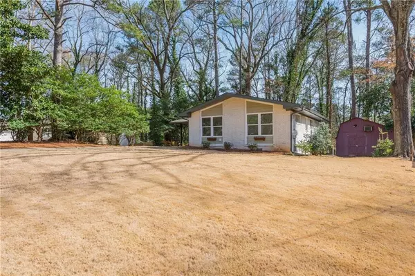 Atlanta, GA 30345,2542 Warwick CIR NE