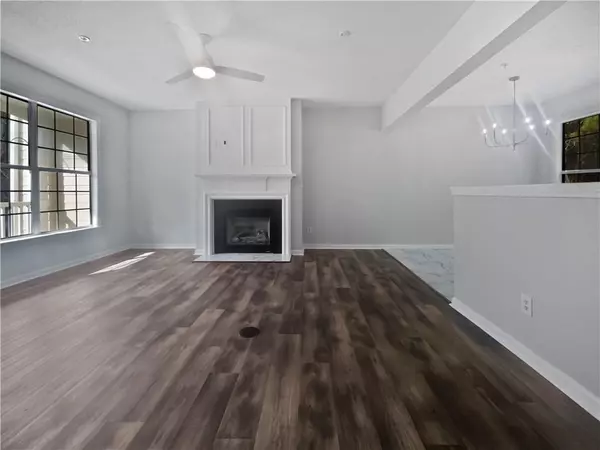 Canton, GA 30114,212 Riverstone Commons CIR