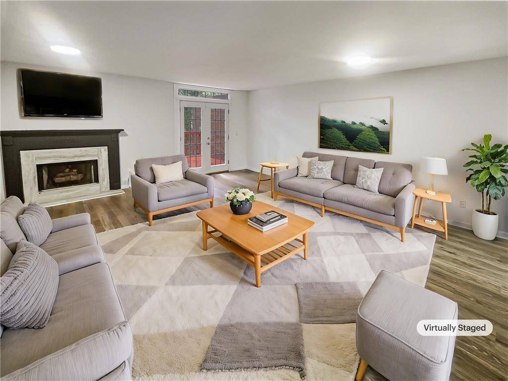 Tucker, GA 30084,6420 Wedgeview DR