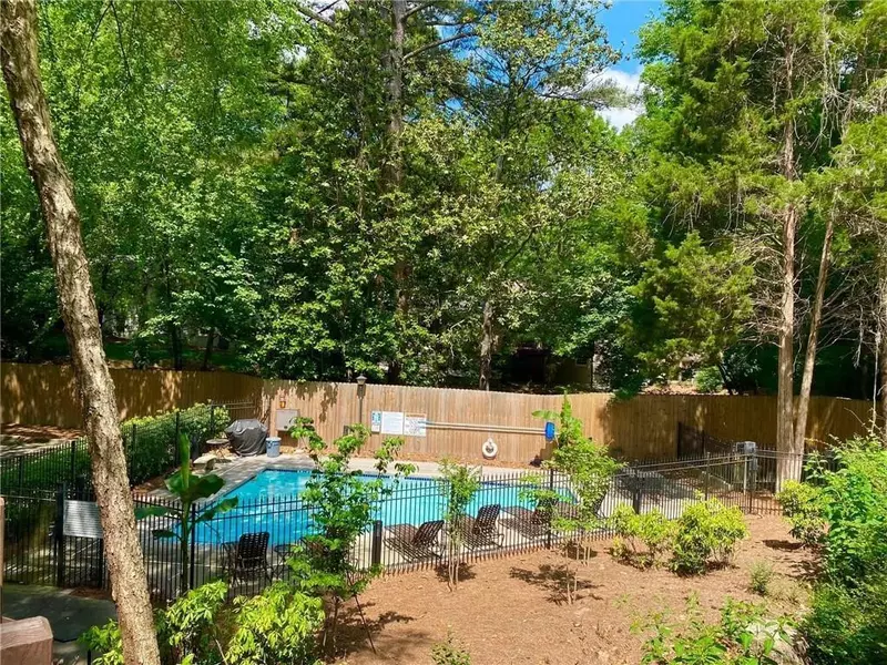 424 Lindbergh DR NE #201, Atlanta, GA 30305