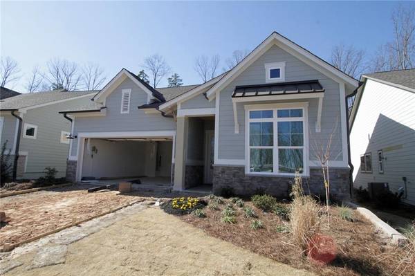 6738 Welcome Rd, Flowery Branch, GA 30542