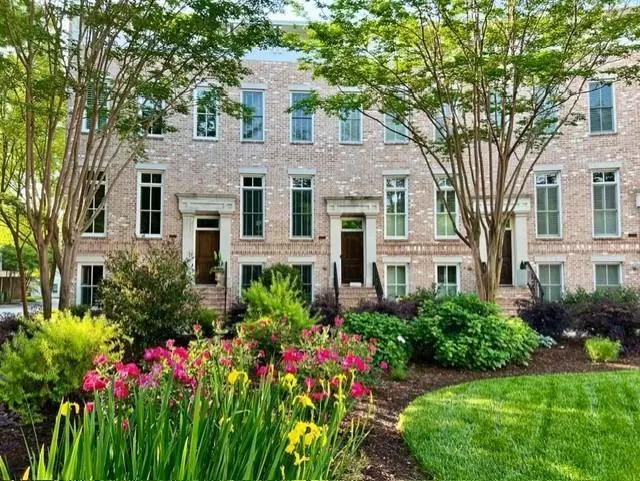 Atlanta, GA 30307,194 Inman LN NE