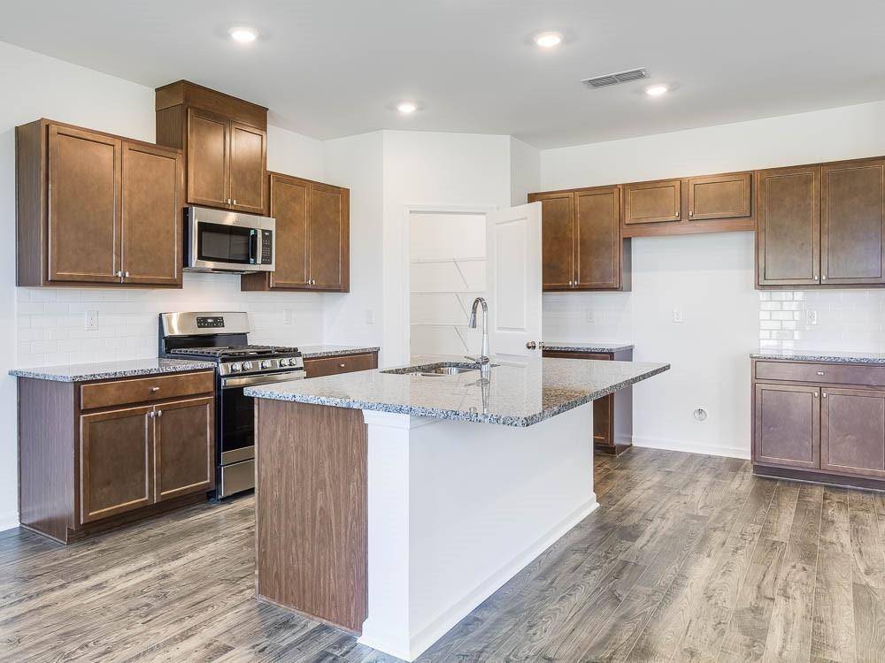 Euharlee, GA 30145,207 Groveton CT