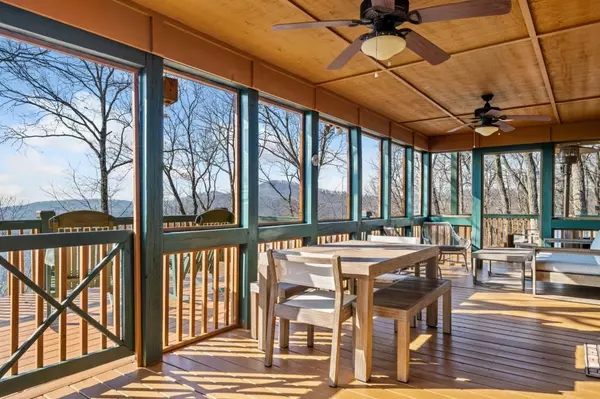 Ellijay, GA 30536,354 Owl Mountain LN