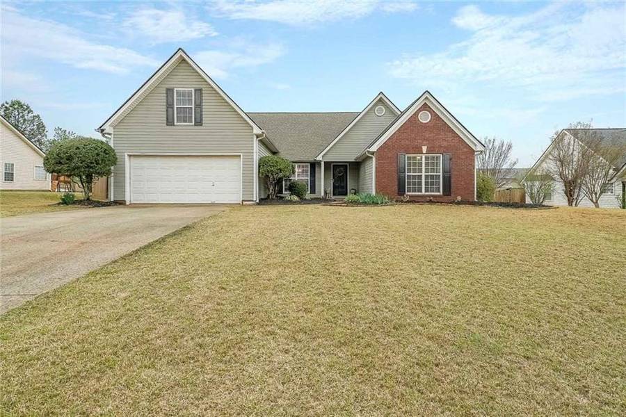 5614 Mohave CT, Flowery Branch, GA 30542