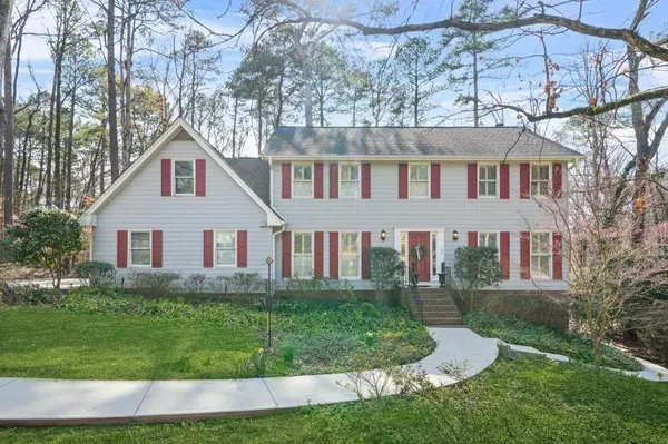 2086 Mountain Creek CT, Tucker, GA 30087
