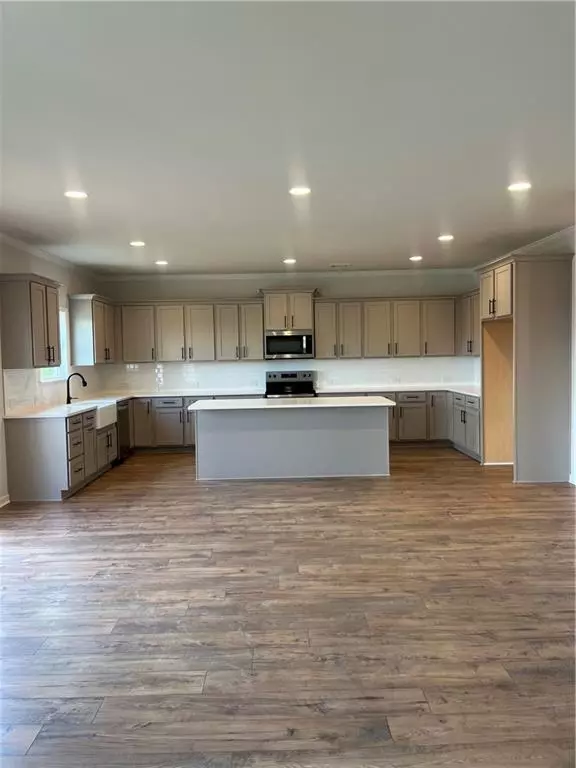 Dawsonville, GA 30534,147 Whelchel Valley DR
