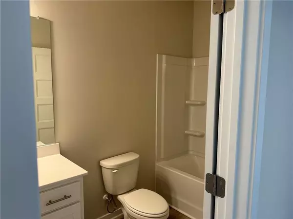 Hoschton, GA 30548,924 Winding Rose DR