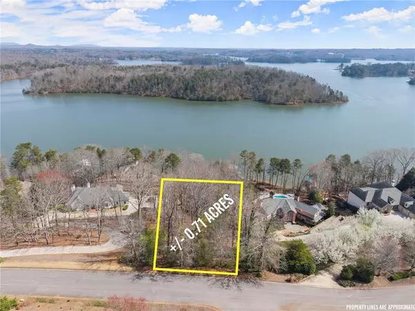 2245 Sidney DR, Gainesville, GA 30506