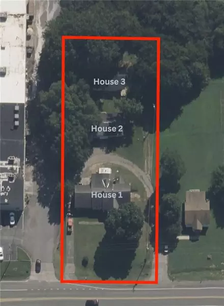 1308 S Wall ST, Calhoun, GA 30701