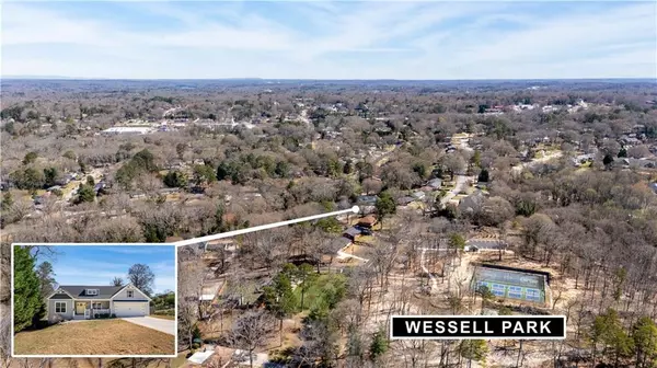 Gainesville, GA 30501,464 Holly PL
