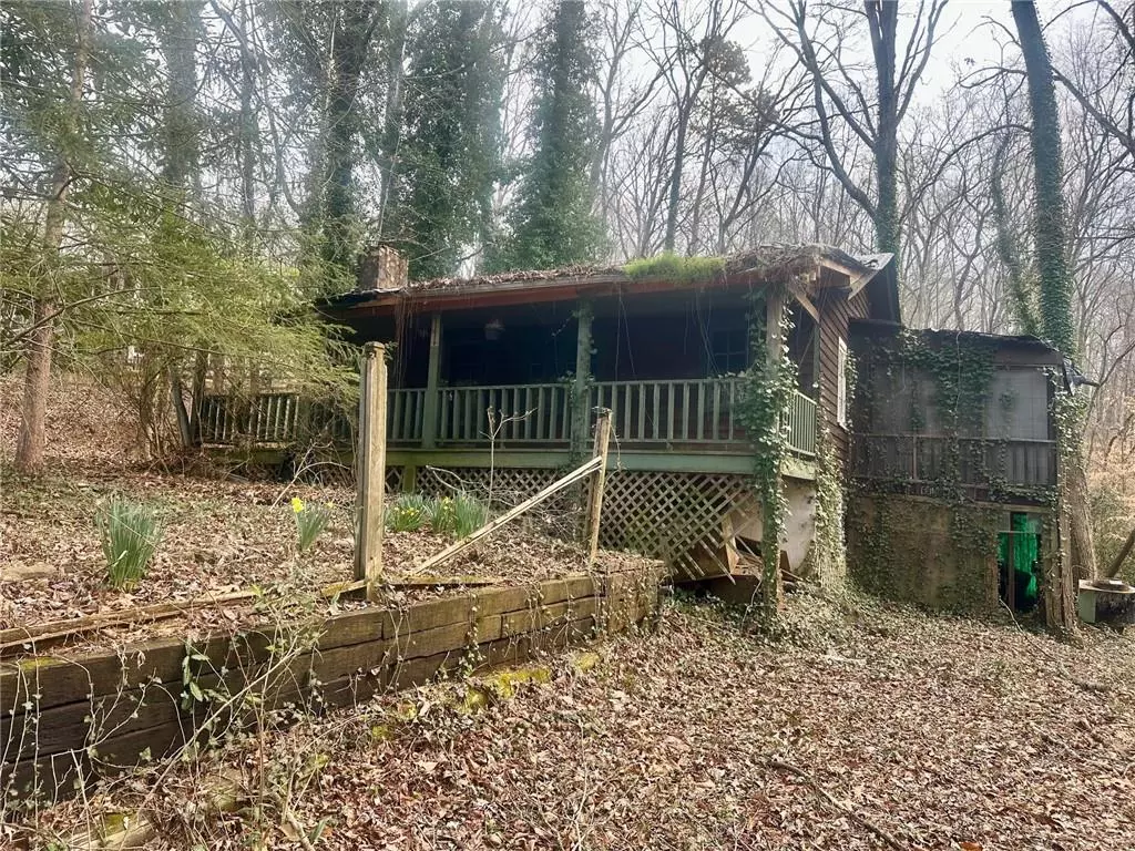 Roswell, GA 30075,101 Silverbell CT