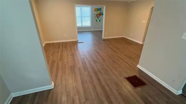 Atlanta, GA 30316,1815 BOULDERVIEW DR SE