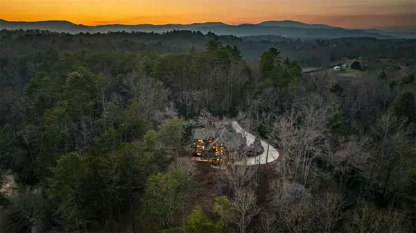 Blue Ridge, GA 30513,381 Trails End