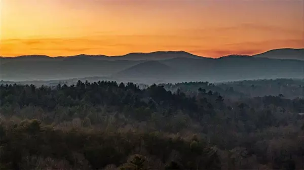 Blue Ridge, GA 30513,381 Trails End