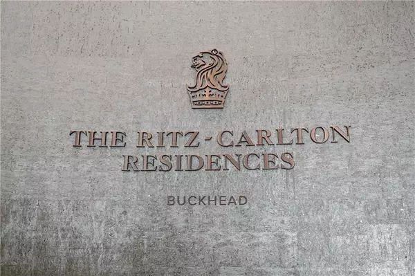 Atlanta, GA 30326,3630 Peachtree RD NE #3302