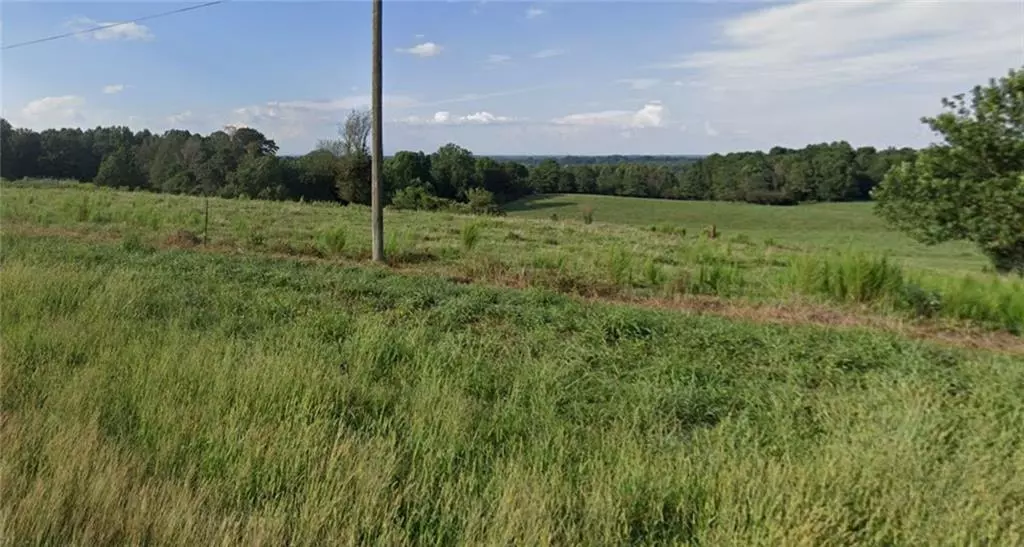 8192 SANDY CROSS RD, Carnesville, GA 30521
