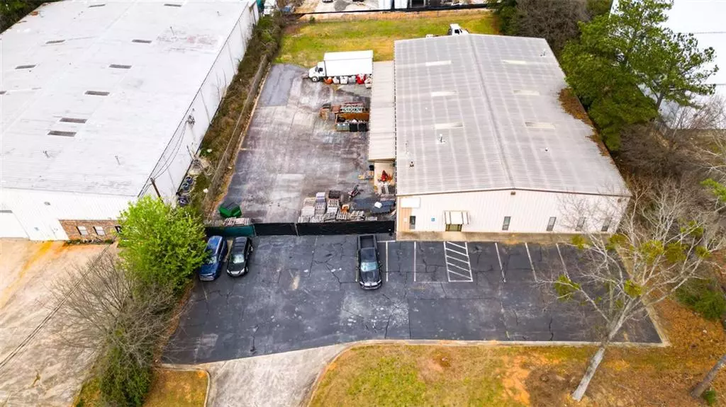 6740 TRIBBLE ST, Lithonia, GA 30058