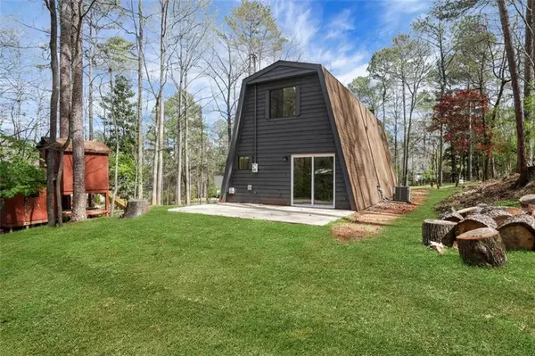 Athens, GA 30606,251 LIVE OAK DR