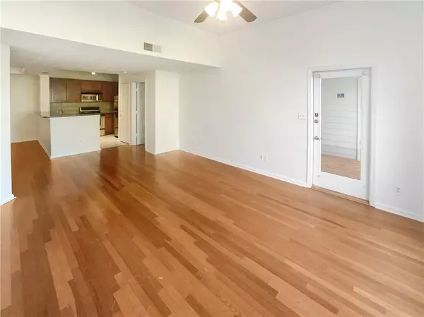 Atlanta, GA 30339,1250 Parkwood CIR SE #2309