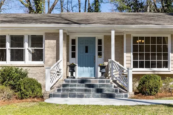 Atlanta, GA 30338,1716 N Springs DR
