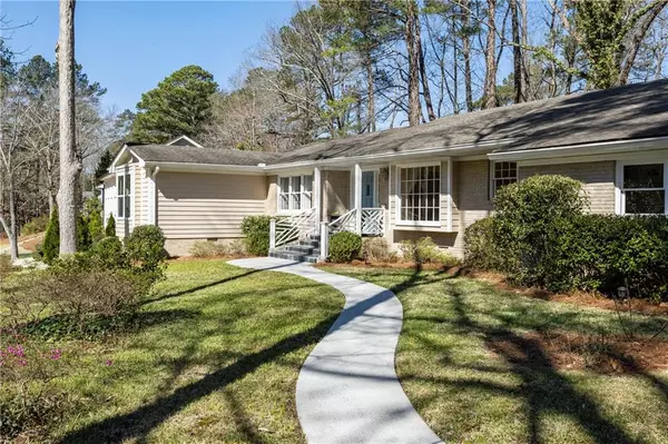 Atlanta, GA 30338,1716 N Springs DR