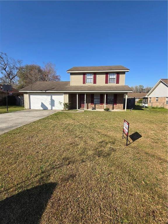 102 Thornbriar DR, Hinesville, GA 31313