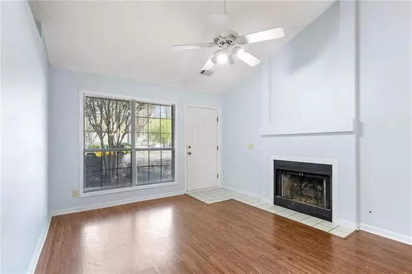 Kennesaw, GA 30144,2749 Saint Charles LN NW