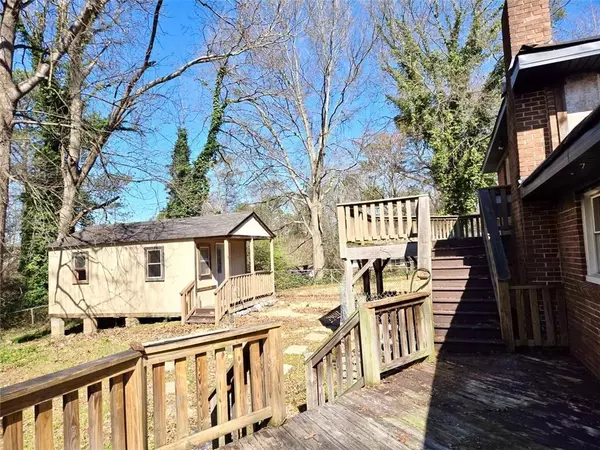 Atlanta, GA 30318,2348 JONES RD NW