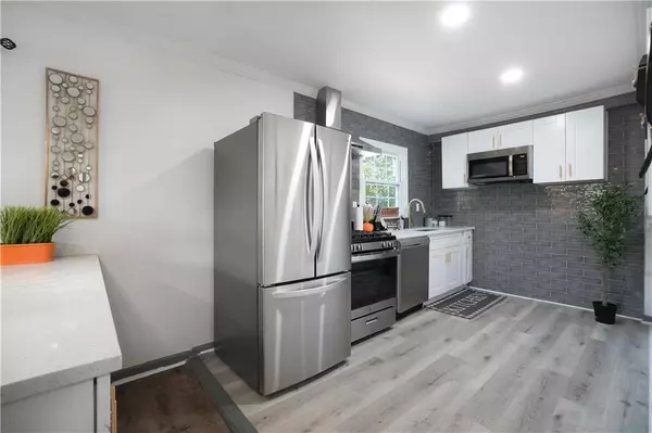 Atlanta, GA 30331,444 Fairburn RD NW