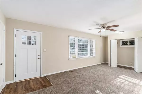 Decatur, GA 30032,2203 KNOLL DR