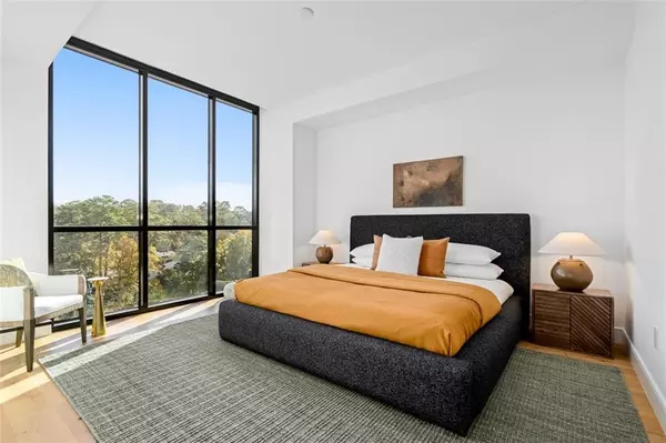 Atlanta, GA 30305,2425 Peachtree RD NE #604