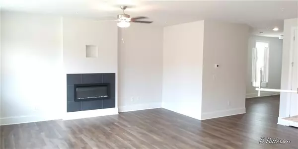 Marietta, GA 30008,1062 Crest Mill DR