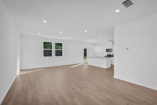 Euharlee, GA 30145,215 Groveton CT