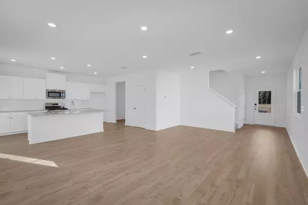 Euharlee, GA 30145,215 Groveton CT