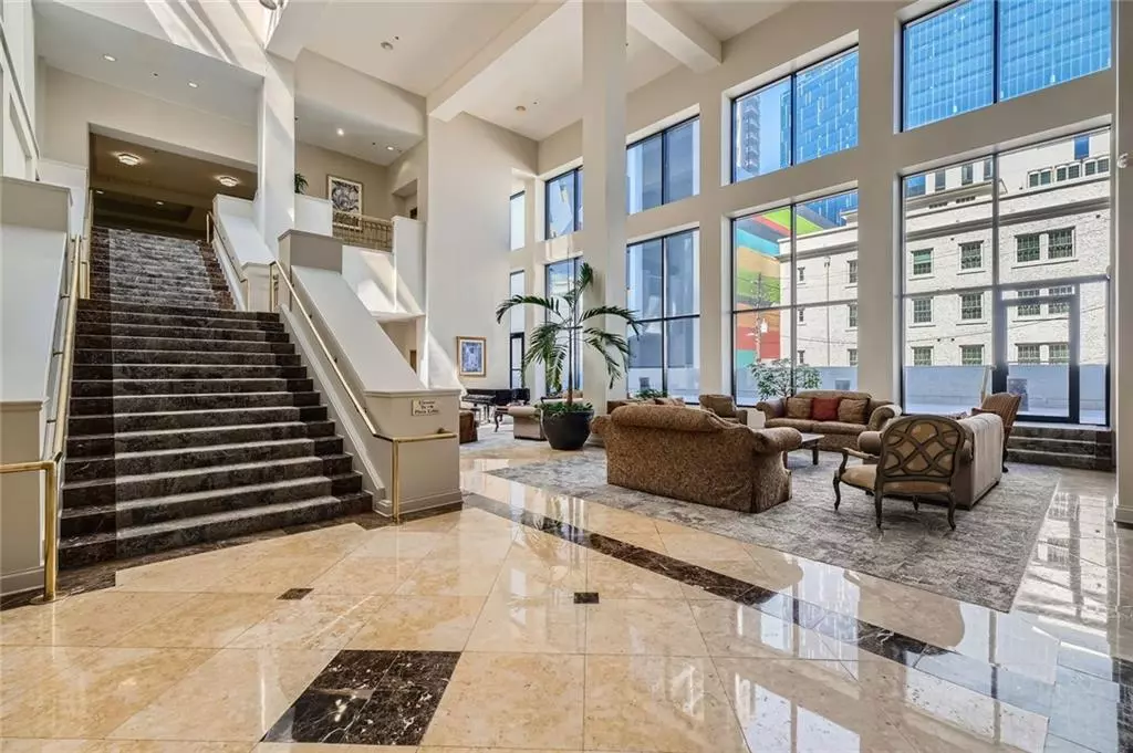 Atlanta, GA 30309,1280 W Peachtree ST NW #2601