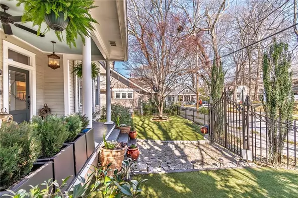 Atlanta, GA 30307,1069 Colquitt AVE NE