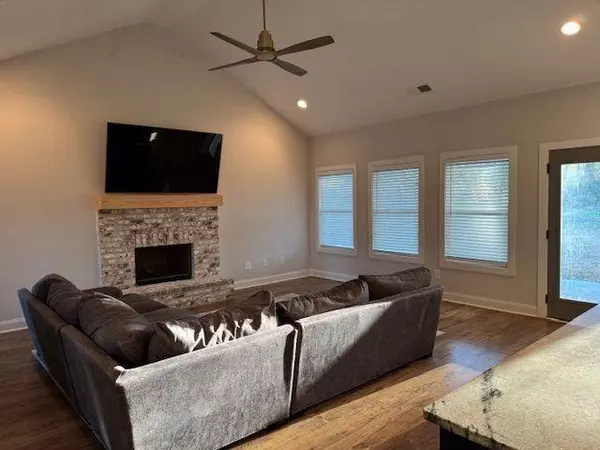 Villa Rica, GA 30180,224 Crest Creek WAY