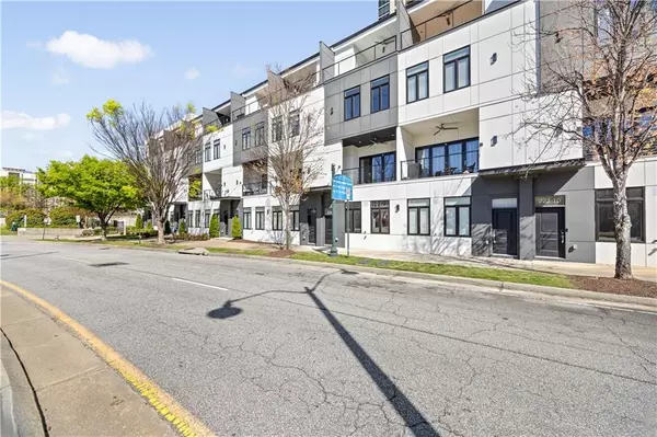 Atlanta, GA 30363,223 16th ST NW #8