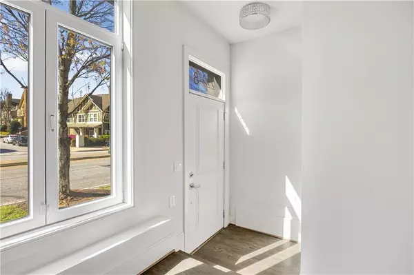 Atlanta, GA 30363,223 16th ST NW #8