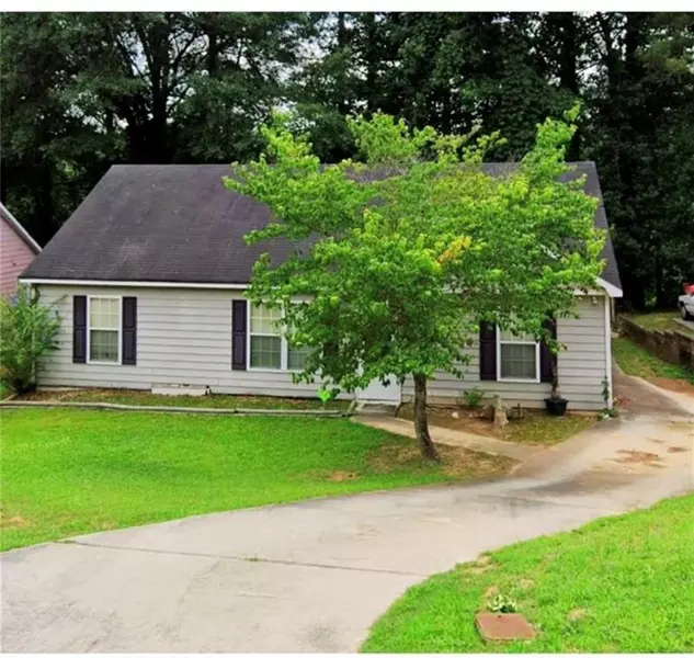 9161 Fairway CT, Riverdale, GA 30274