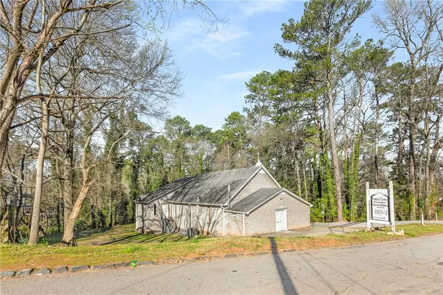 2272 Paul AVE NW, Atlanta, GA 30318