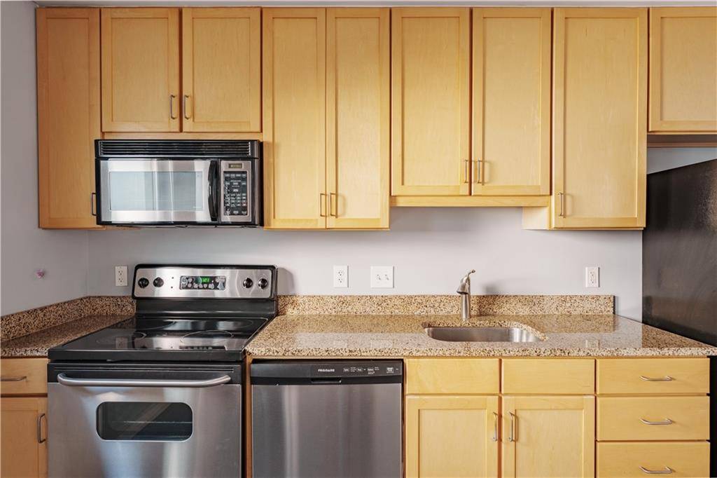 Atlanta, GA 30308,620 Glen Iris DR NE #324