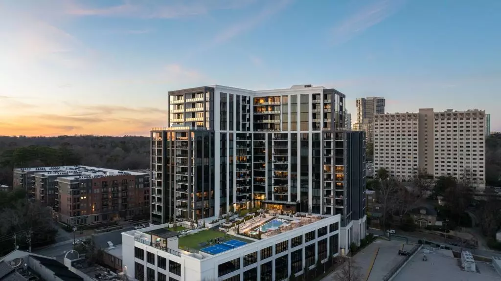 2425 Peachtree RD NE #1705, Atlanta, GA 30305