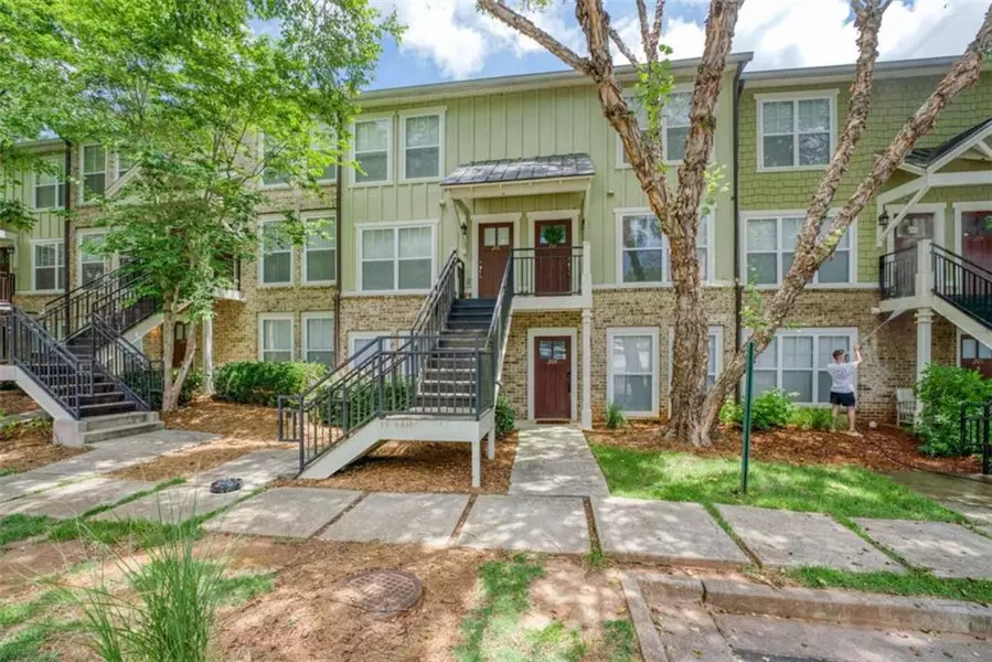 490 Barnett Shoals Unit 204 RD, Athens, GA 30605
