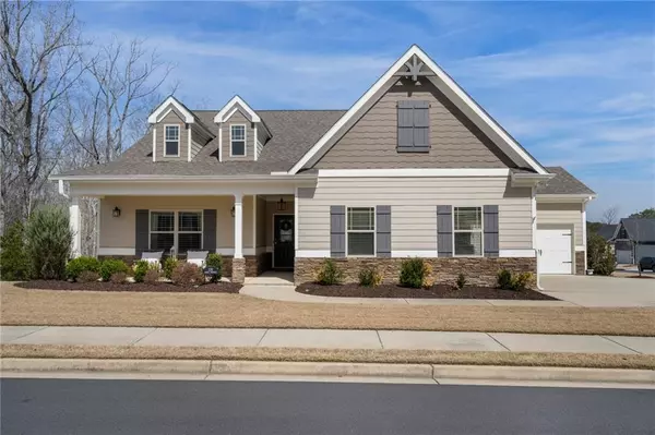 120 Hawks TRL, Waleska, GA 30183