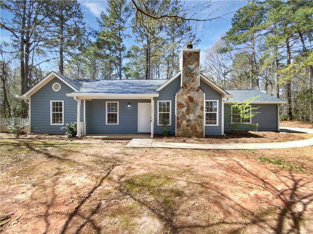 44 Standing Rock RD, Senoia, GA 30276
